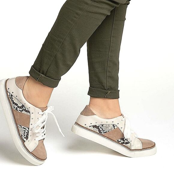 Crown Vintage - Picture 1 of 13